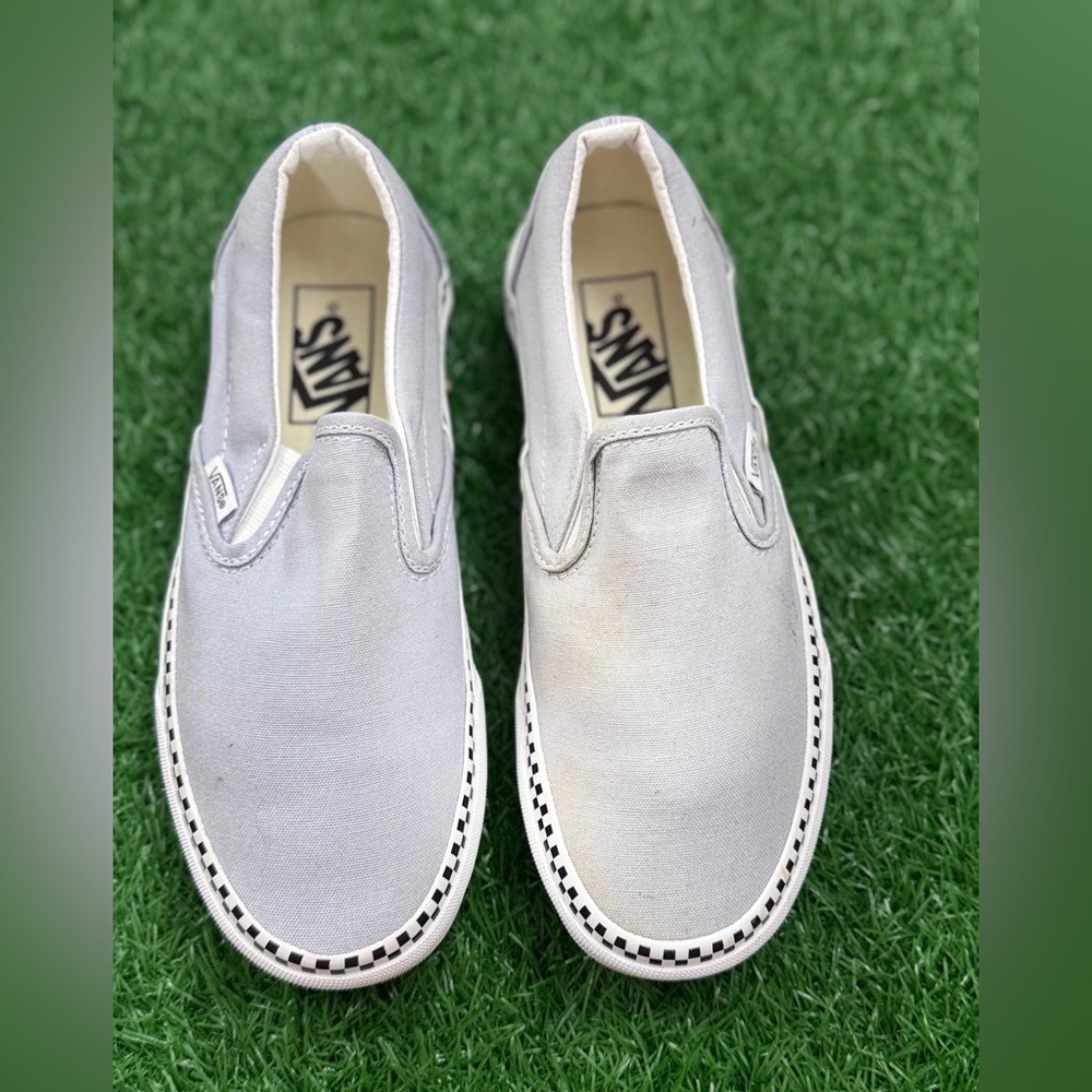 Vans Unisex Gray Slip-On Shoes Size M-5 W-6.5